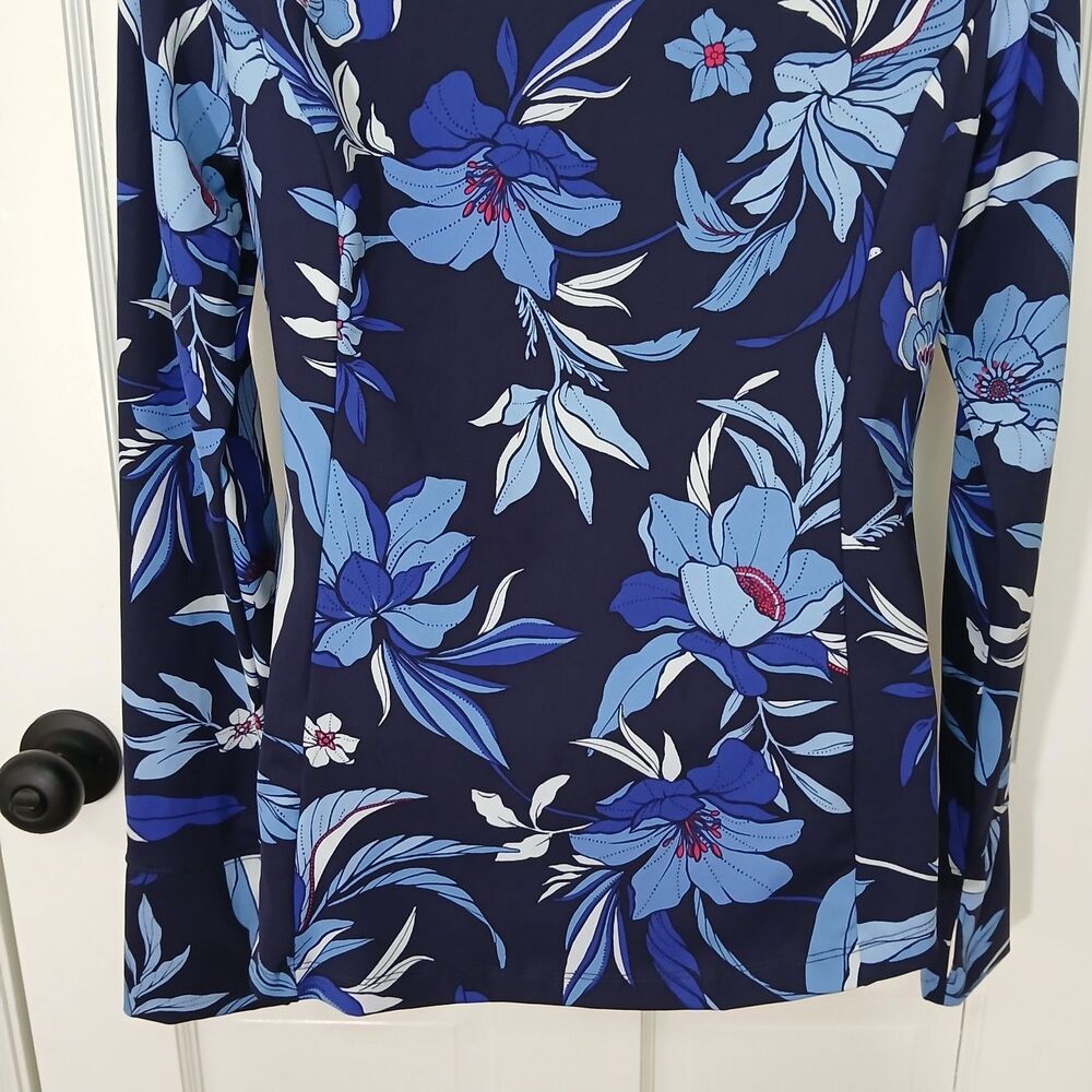 Tommy Bahama Everyday Active 1/4 Zip Pullover Women’s M Blue Floral Thumbholes - Picture 8 of 16